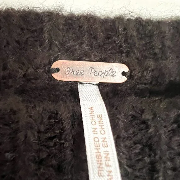 Free People | Black Pullover Sweater - Picture 5 of 6